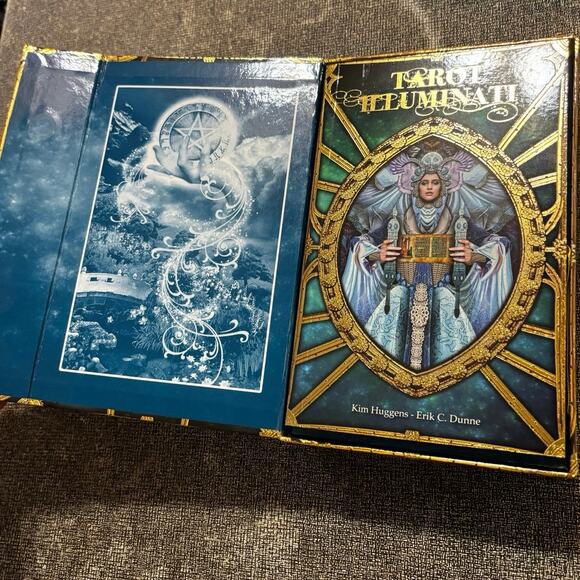 Tarot Illuminati Kit by Kim Huggens and Erik C. Dunne tarot cards and book - Picture 4 of 5